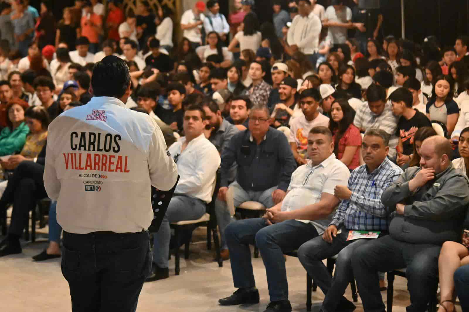 Respaldan CTM y universitarios  a Carlos Villarreal
