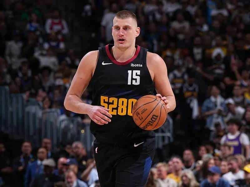 Nikola Jokic está en la polémica por un incidente que protagonizó su hermano.