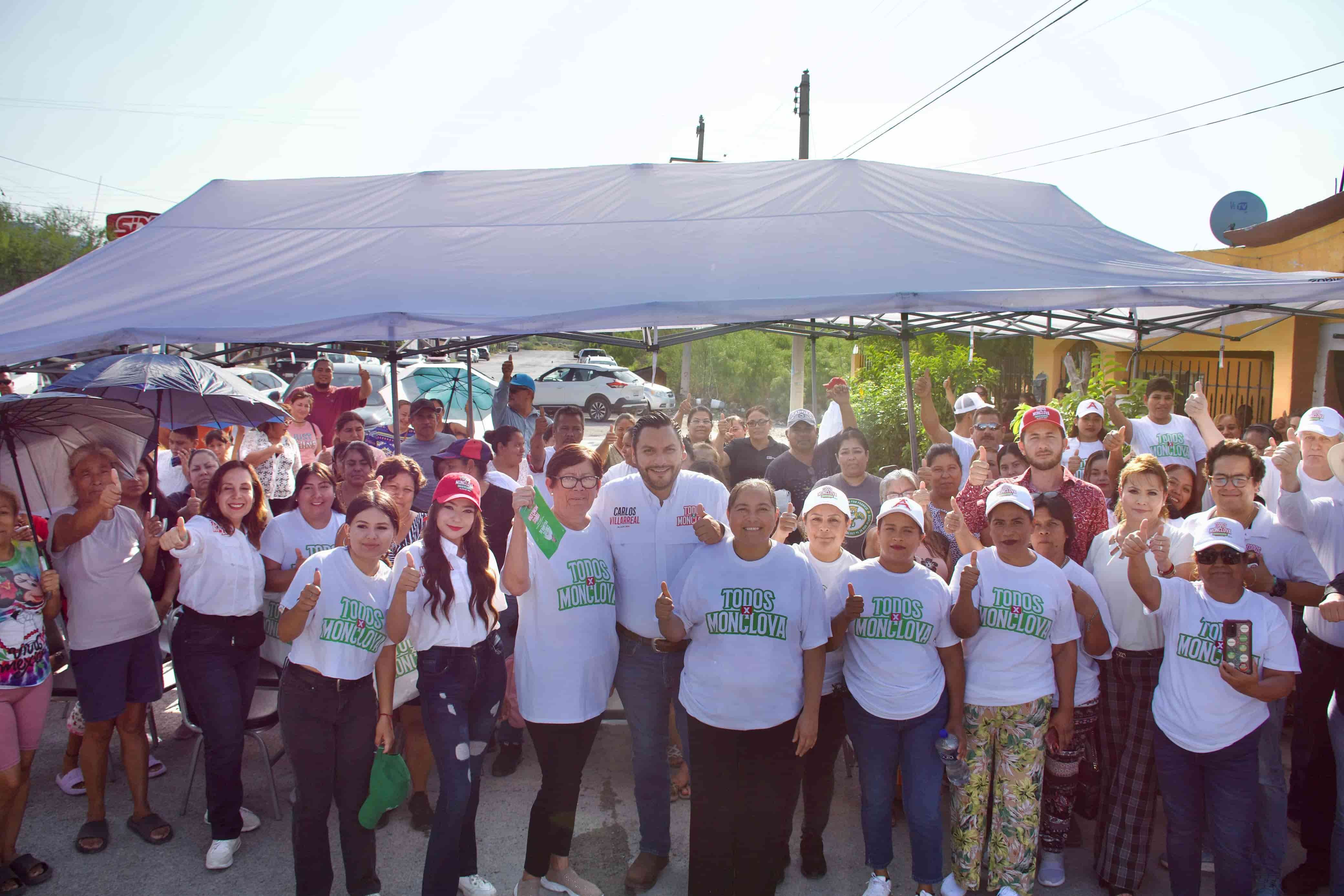 Colonos del sur reciben a Carlos Villarreal