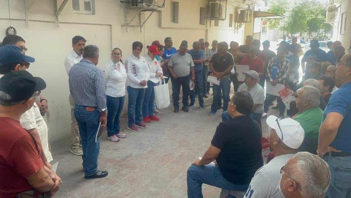 Se reúne obreros con candidatos de Morena