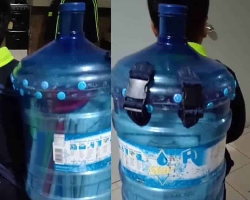 SEMANA LOCA: Madre mexicana crea mochila de garrafón de agua