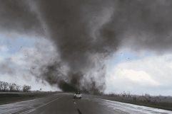 Tornados golpean en estado de Nebraska; Hay 3 heridos