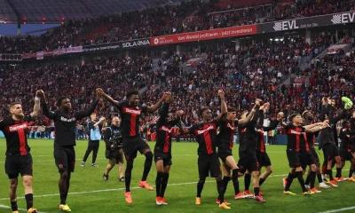 Bayer Leverkusen rescata invicto con gol agónico al 90+6