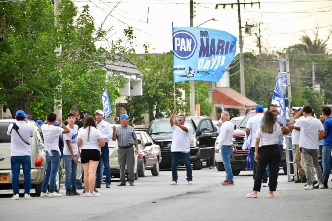 Con más de 80 colonias visitadas, el candidato del PAN a la alcaldía de Monclova, Mario Dávila, avanza fortalecido en su intención de reelegirse, gracias al apoyo ciudadano.