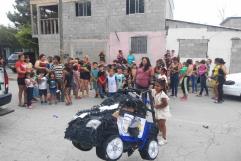 Festeja Policía Estatal A Las Niñas Y Niños De Coahuila