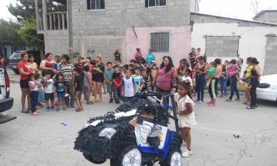 Festeja Policía Estatal A Las Niñas Y Niños De Coahuila