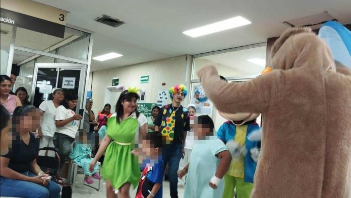 Personal del IMSS de Monclova Llena de Alegría el Día del Niño en el Hospital