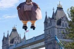 Inflable gigante de la tía Marge en el cielo de Londres para celebrar Harry Potter