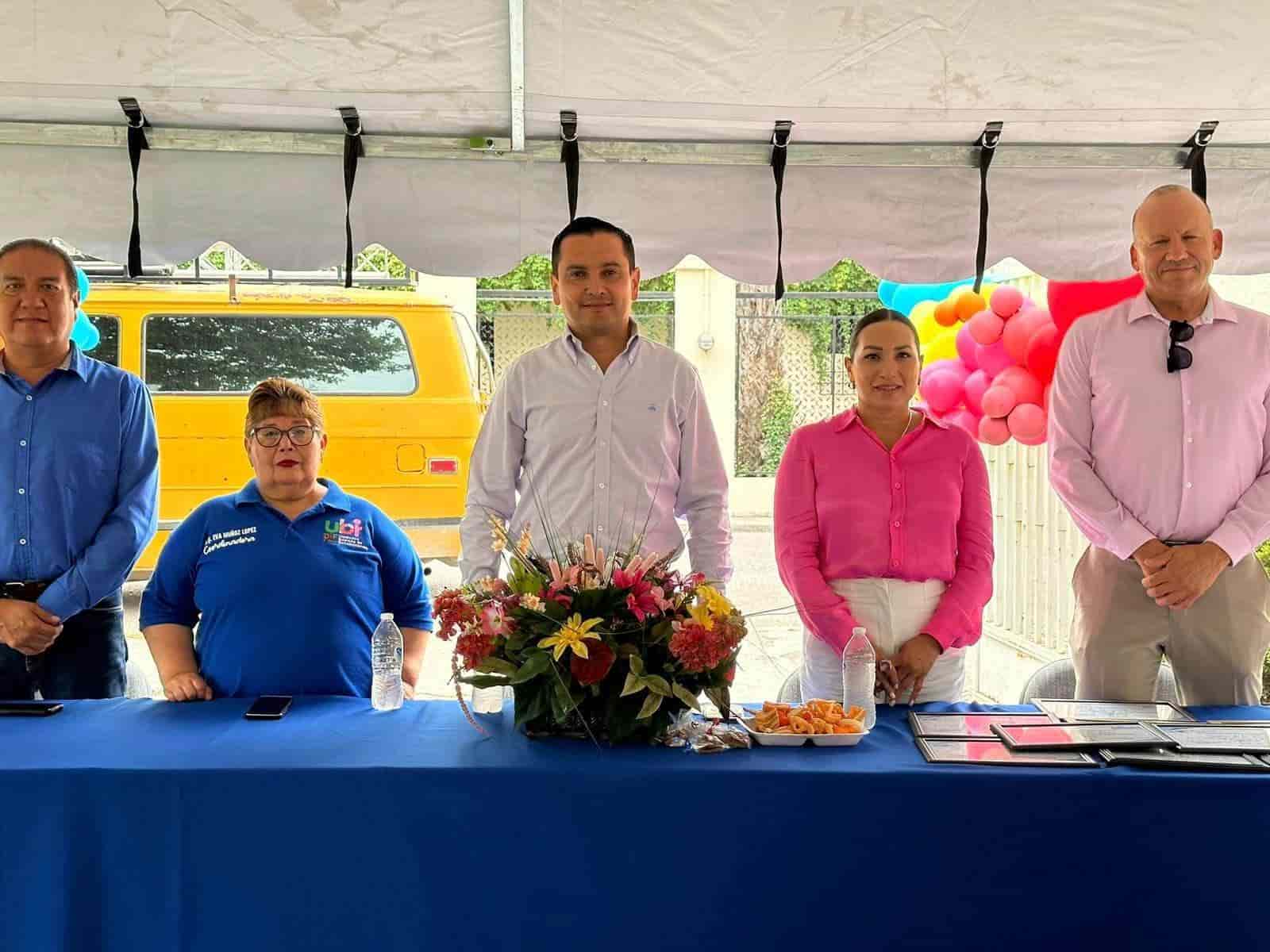 Celebran 26 aniversario de la UBRA de Allende
