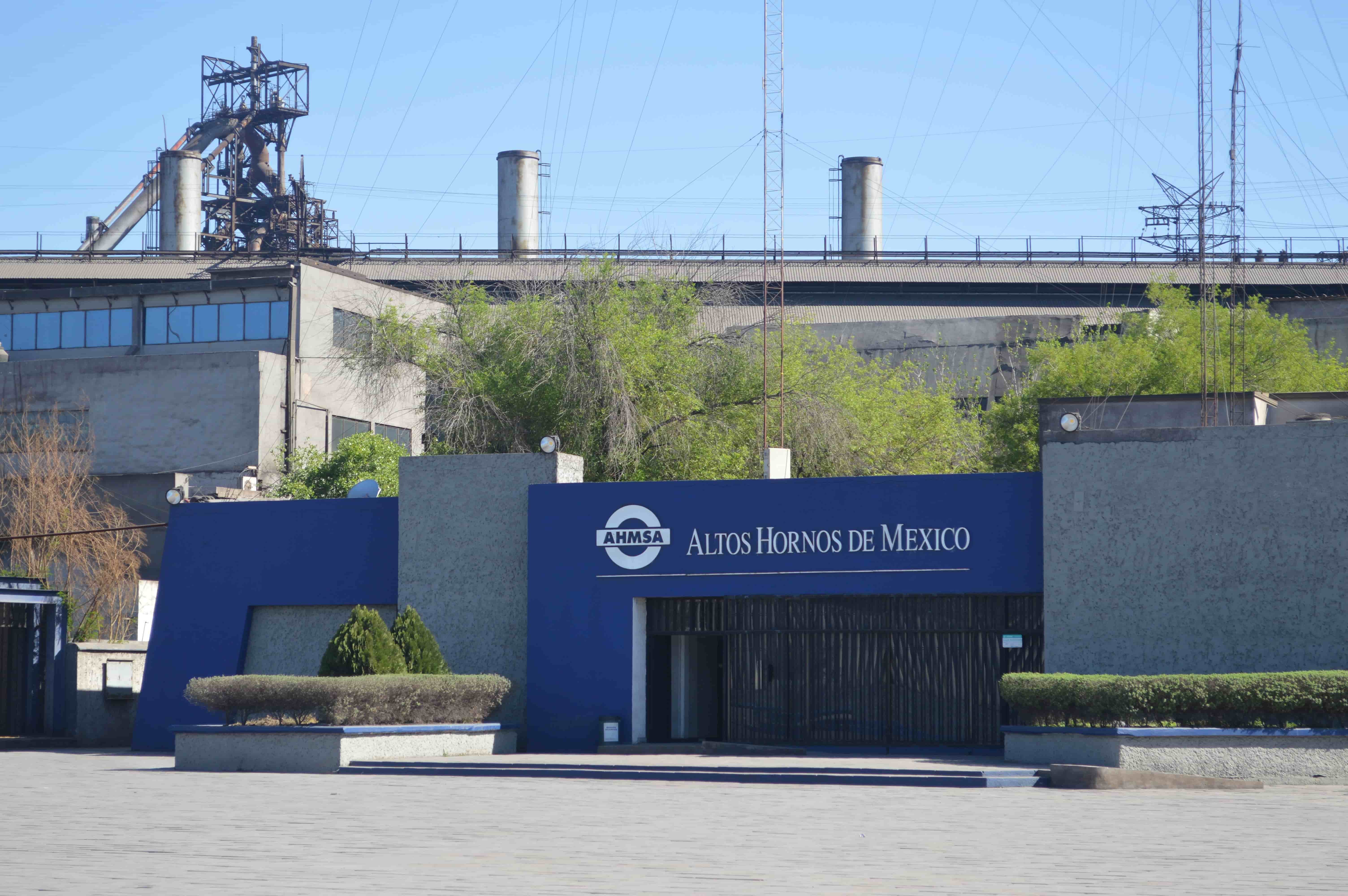 Existe interés por resolver el tema de Altos Hornos de México y lograr la reactivación de la empresa.
