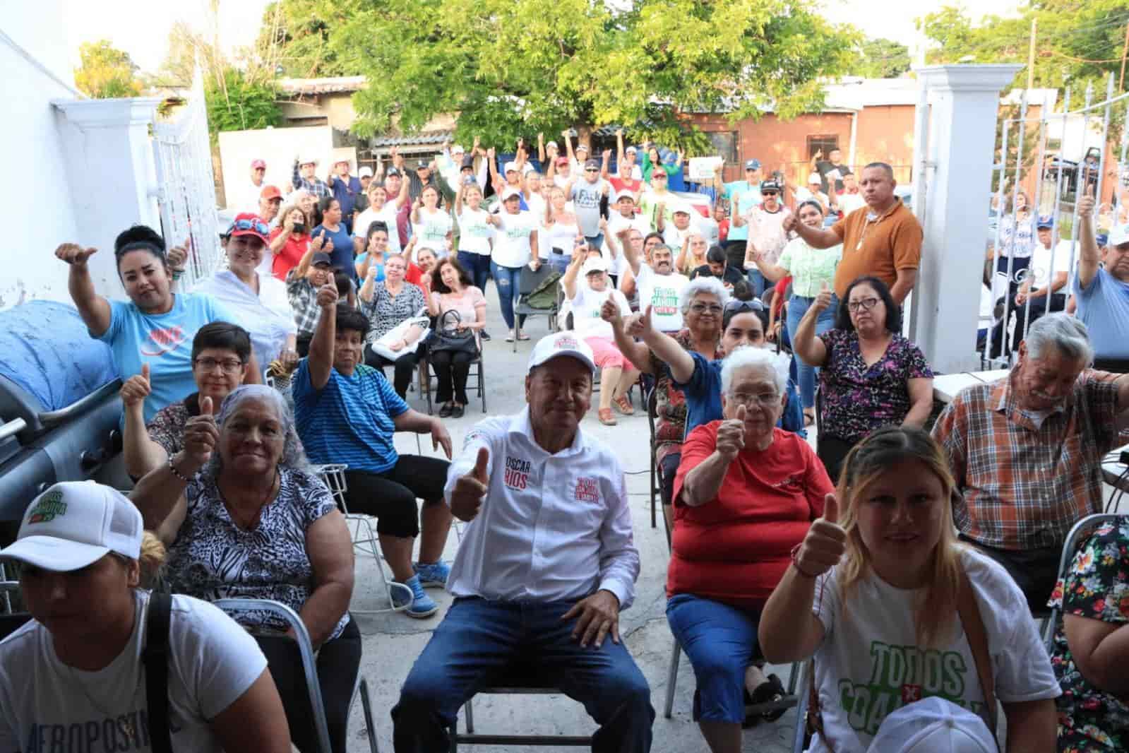 El abanderado del PRI-PRD-UDC Óscar Ríos visitó la Colonia Humberto Moreira.