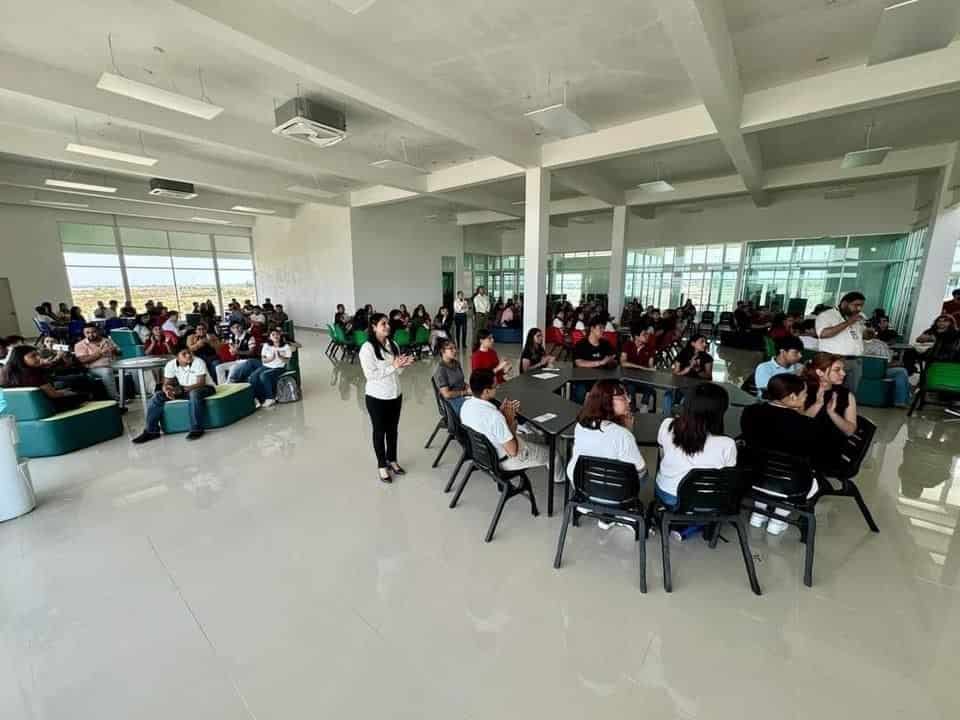 ¡Jóvenes al frente! Foro ciudadano educativo impulsa propuestas