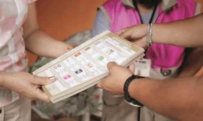 Avanza entrega de documentos para elecciones