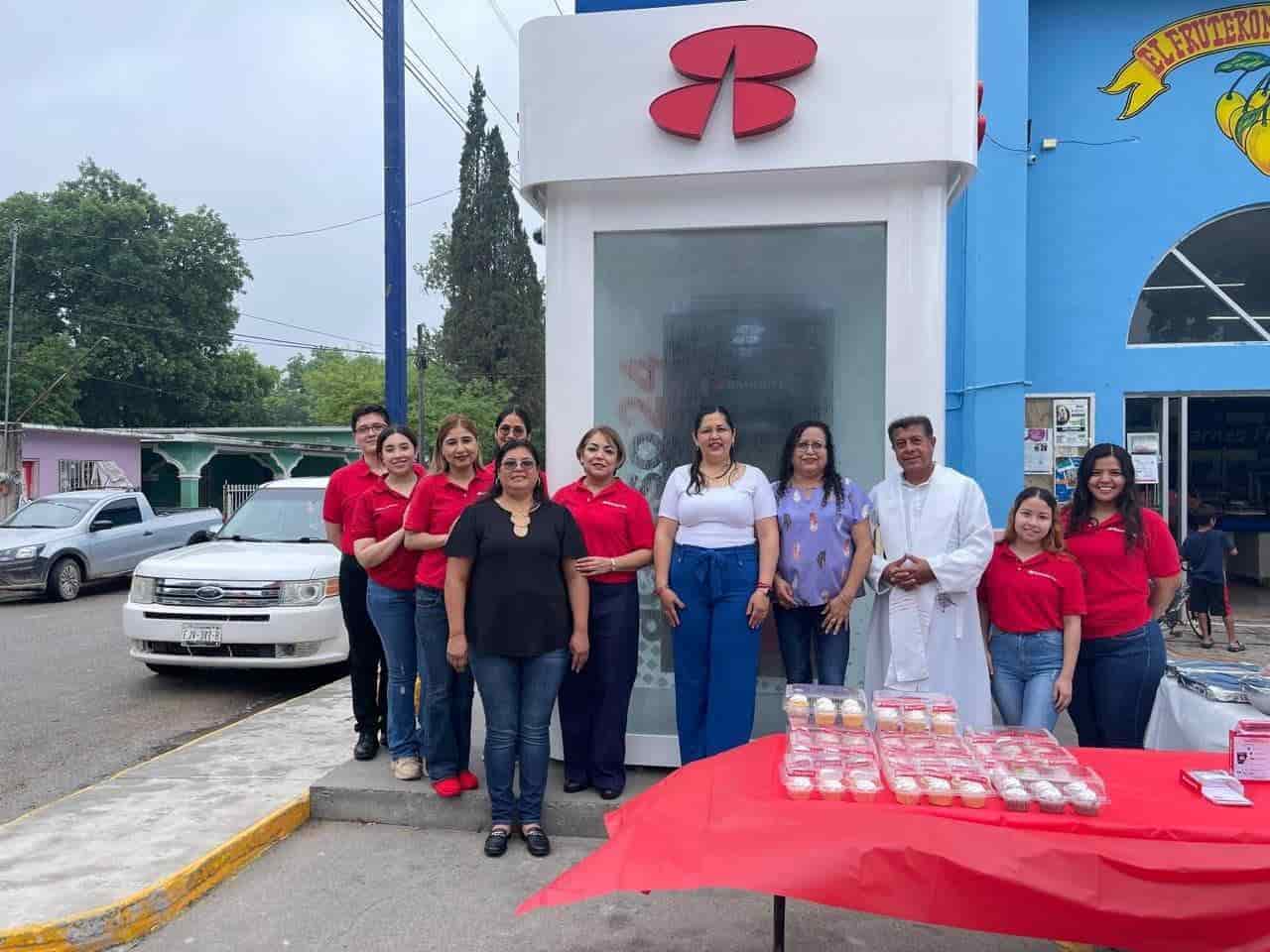 Inauguran nuevo cajero automático en Nava
