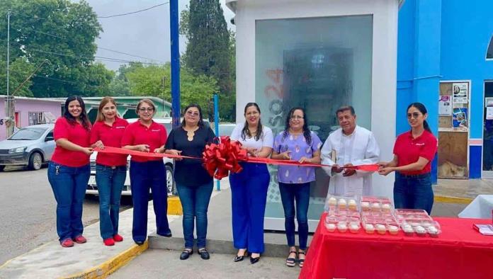 Inauguran nuevo cajero automático en Nava