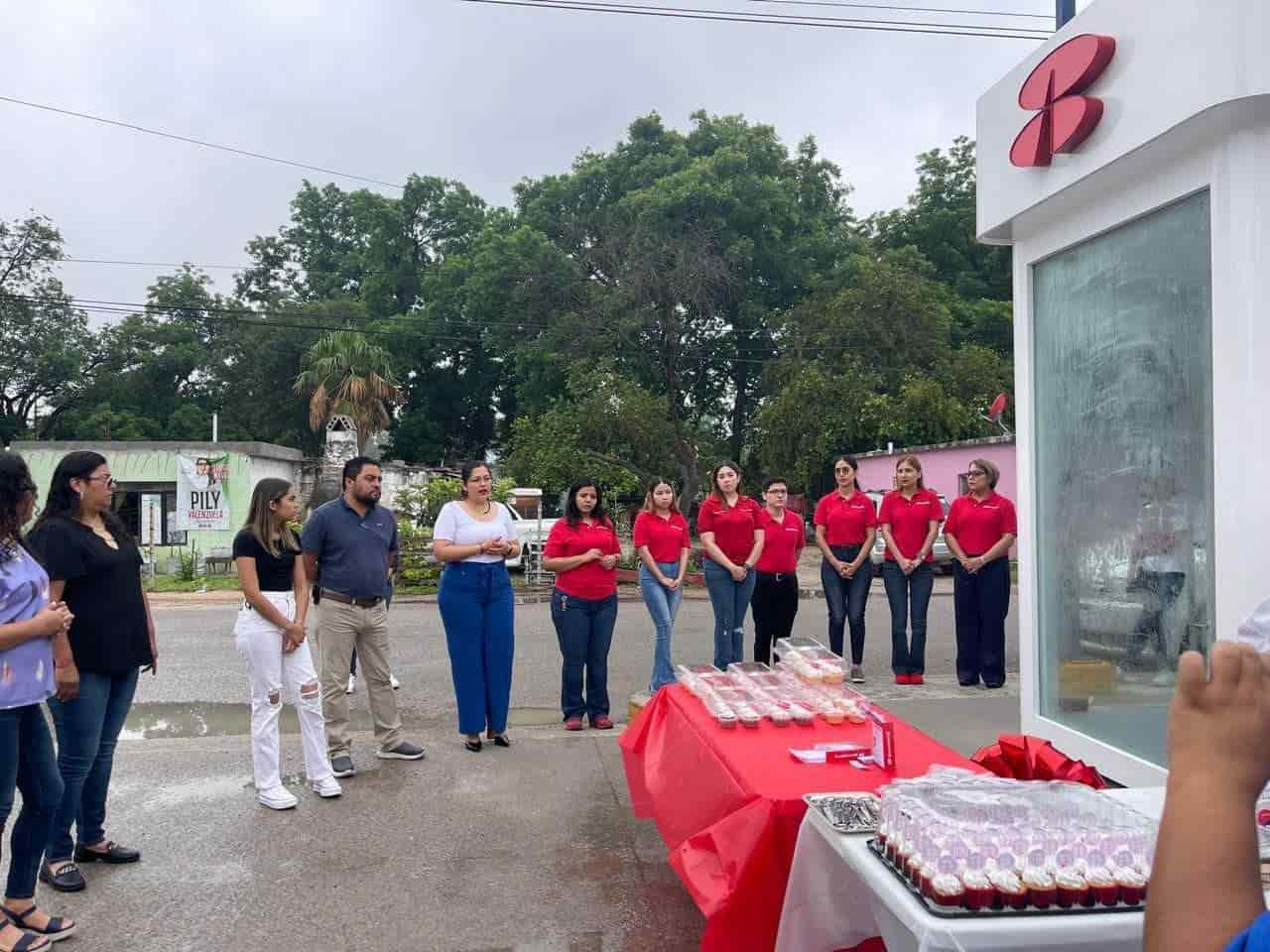 Inauguran nuevo cajero automático en Nava