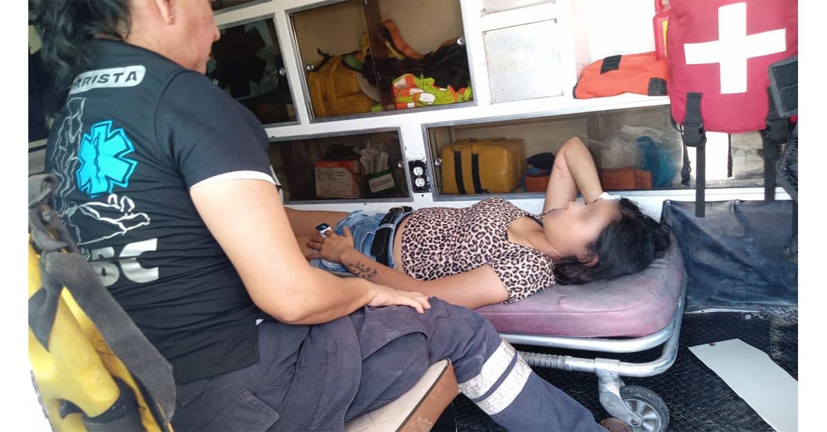 Manda a su novia al hospital