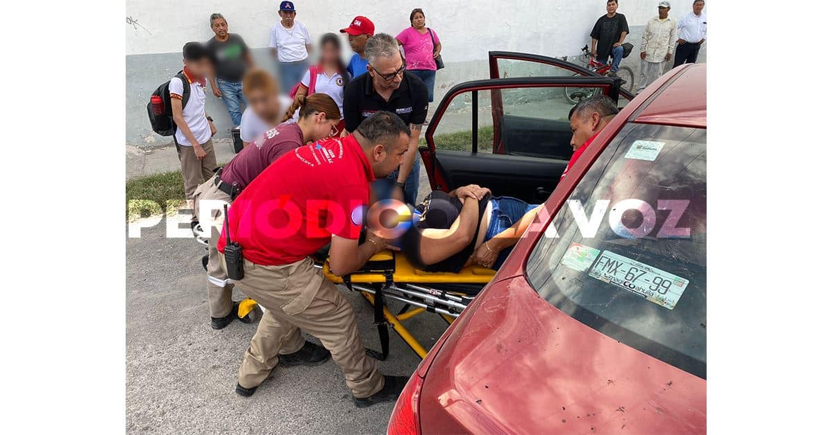 Se ‘vuela’ alto y provoca fuerte choque en la ZC 