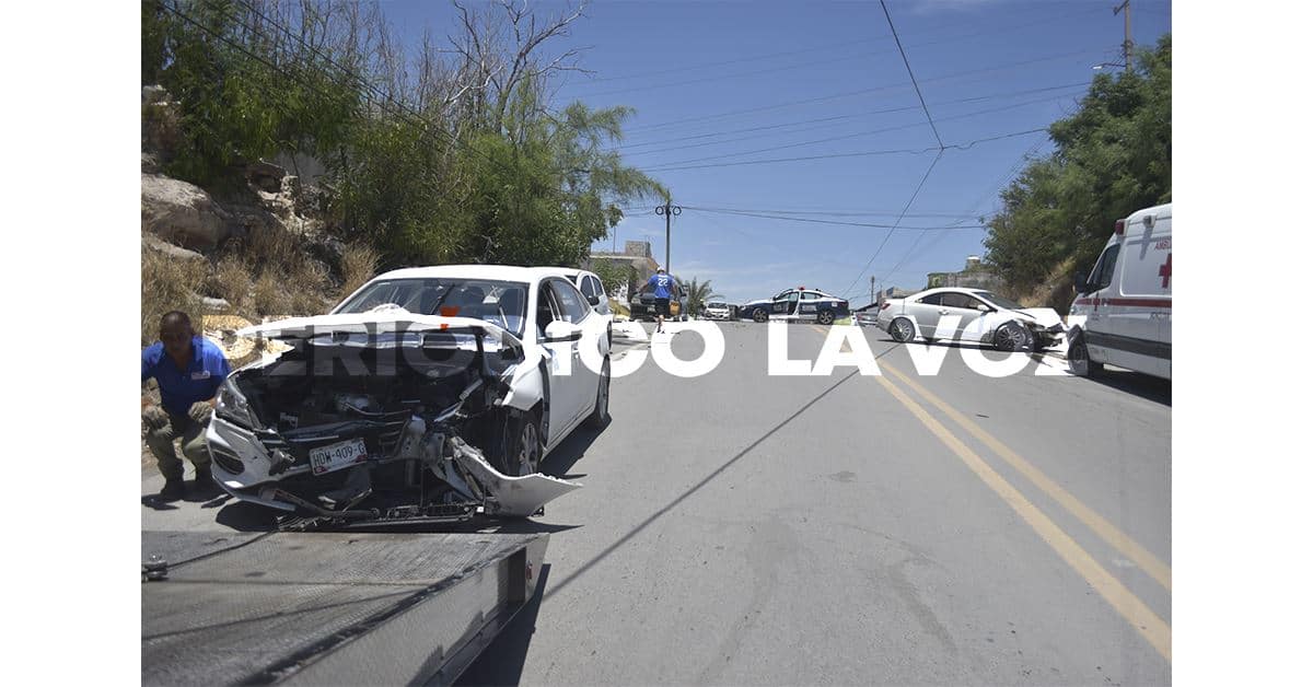 Con diversas heridas en la cabeza terminó un hombre que viajaba como copiloto.
