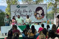 Celebra Conalep Múzquiz a Madrecitas de estudiantes