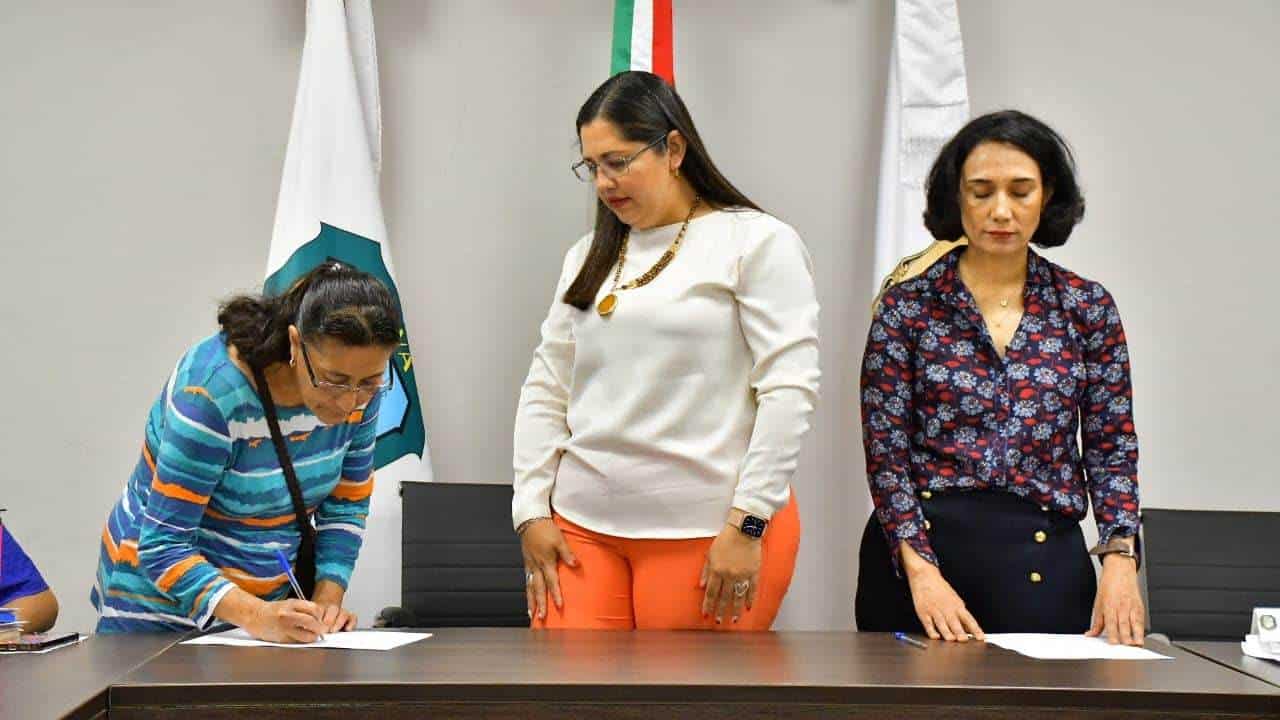 Benefician a 24 familias navenses con seguridad patrimonial