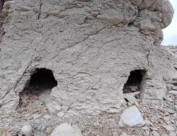 Aparecen cuevas y restos humanos en la Presa de la Amistad