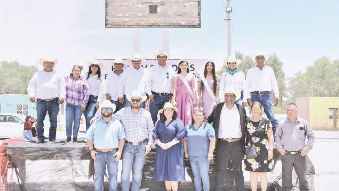 Celebran 56 años del ejido Santa Teresa