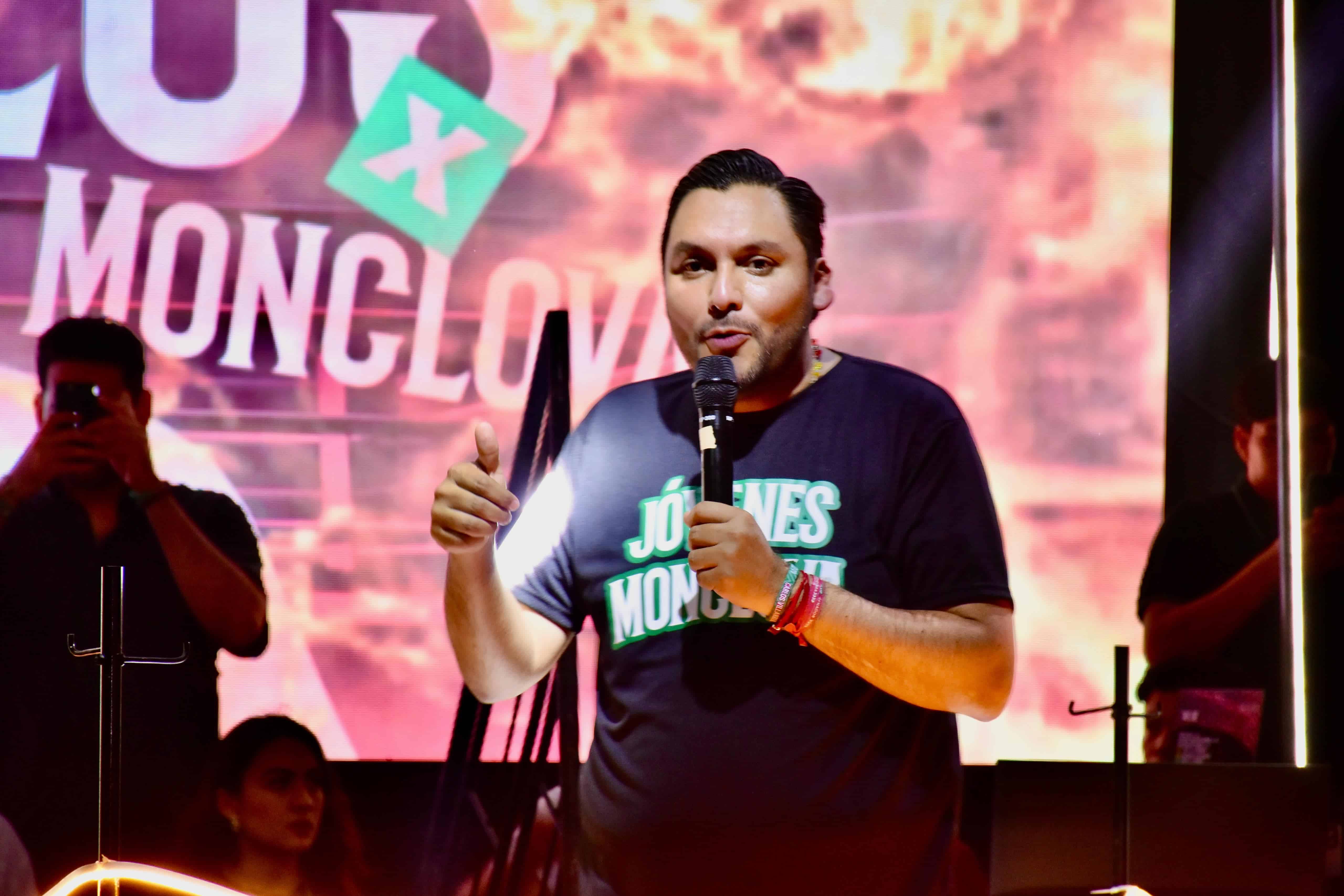 Llama Carlos Villarreal a jóvenes ejercer voto útil