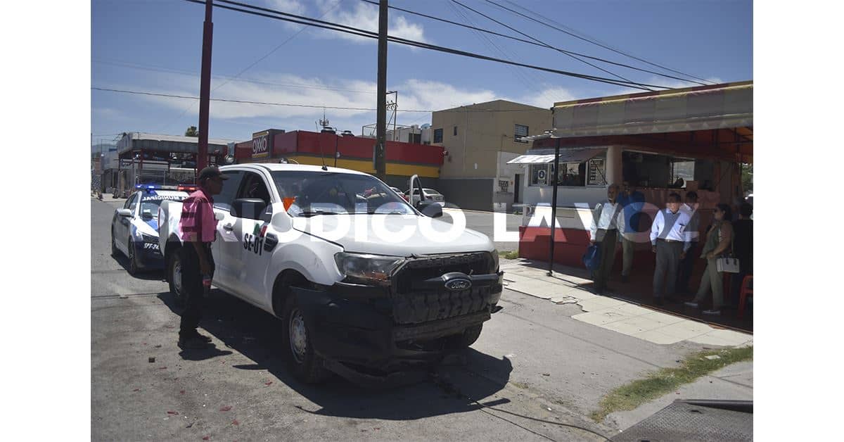 Se atraviesa Ranger a Jetta