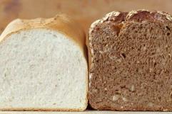 Científicos británicos buscan crear un pan blanco tan saludable como el integral