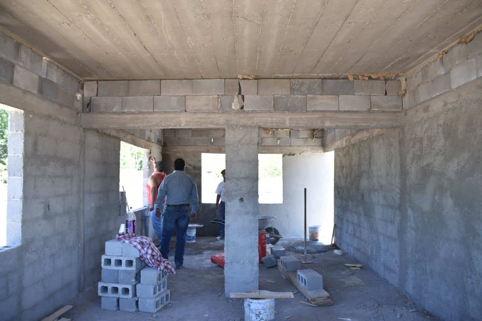 Construyen aula en el Ejido el Venado