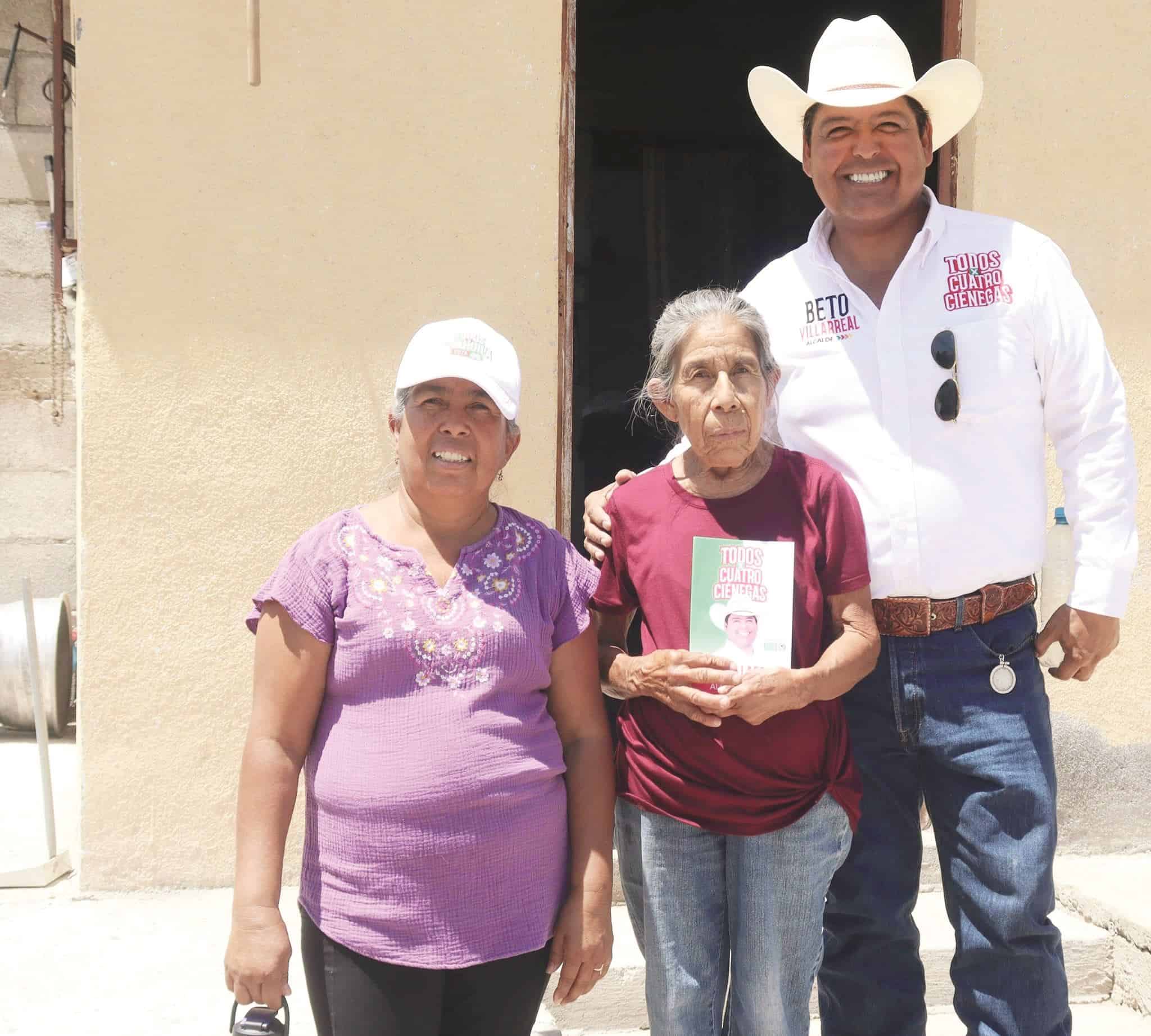Recibe Beto apoyo del desierto de CC
