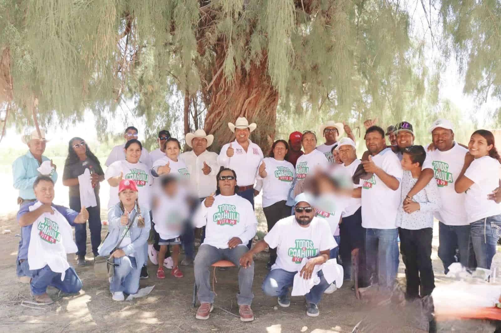 Recibe Beto apoyo del desierto de CC