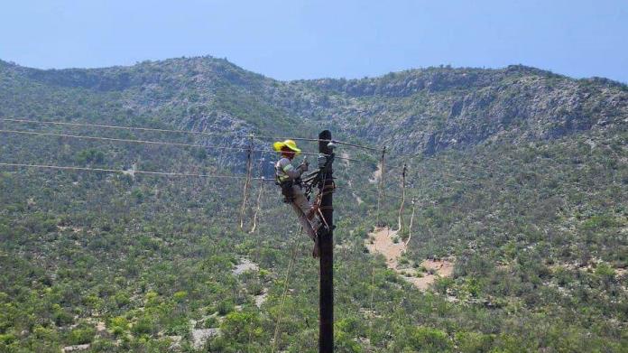 Restablecen suministro de agua en Melchor Múzquiz tras apagón Restablecen suministro de agua en Melchor Múzquiz tras apagón