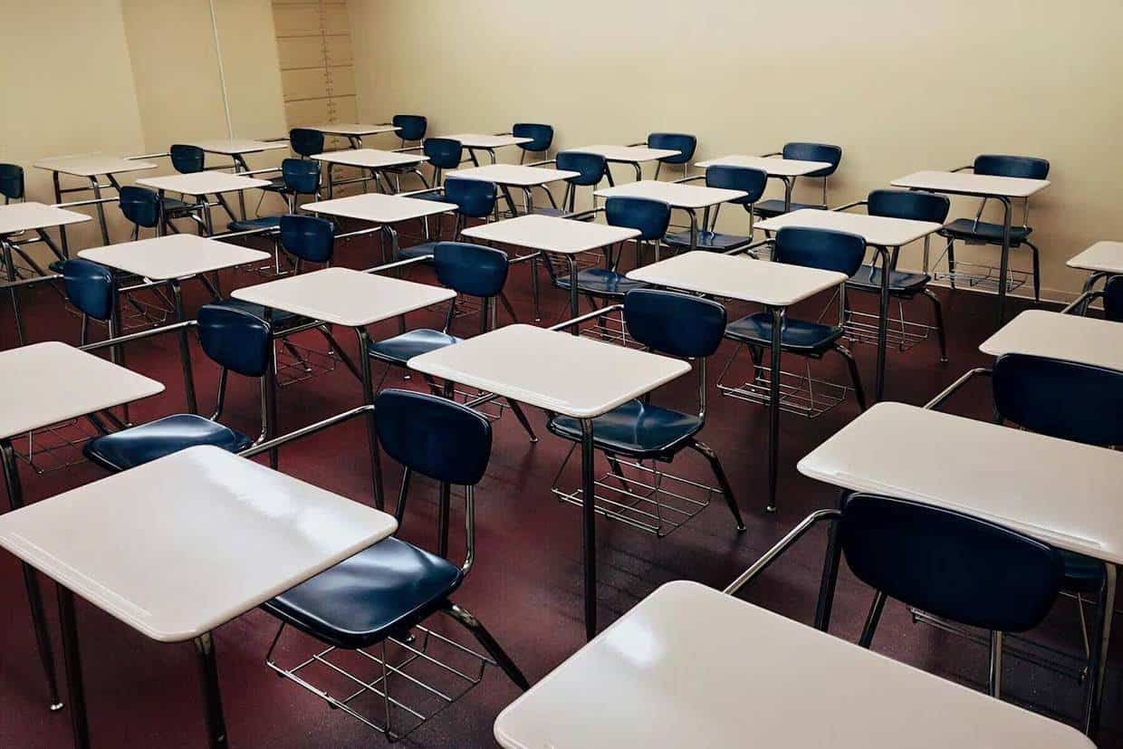 Terminan 28% de alumnos de primaria la universidad