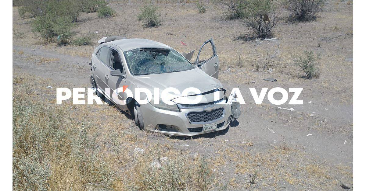La sacan de la carretera y la asaltan