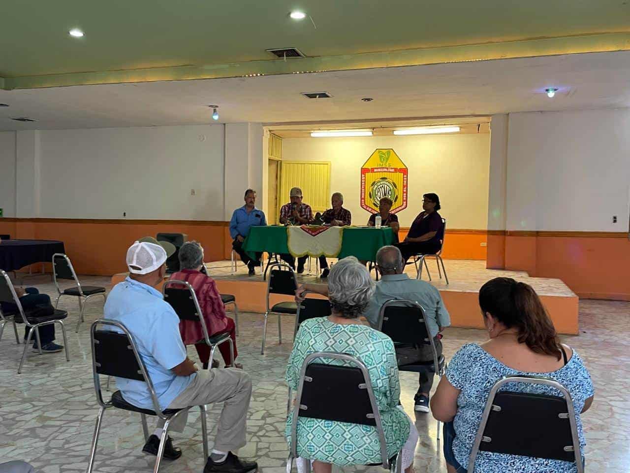 Venden edificio de Pensionados
