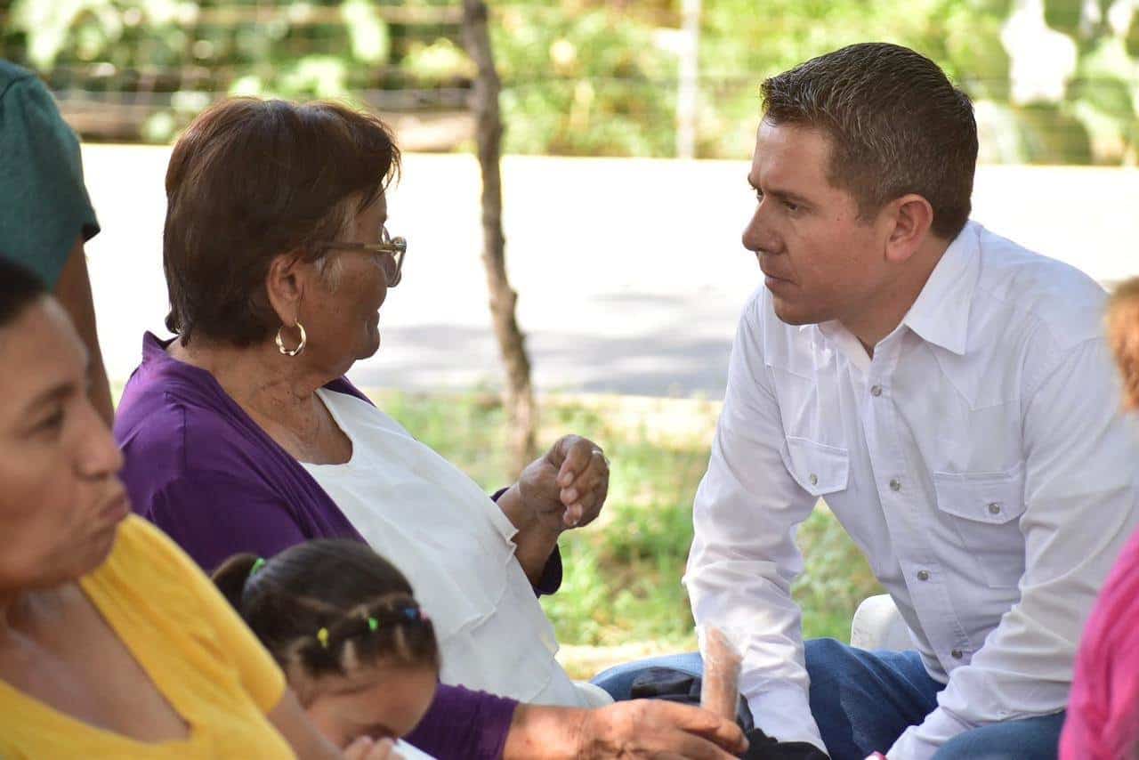 Cierra Hugo campaña en ejidos