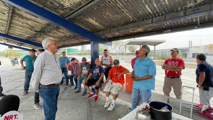 Piden obreros préstamo de 50 mil al Estado