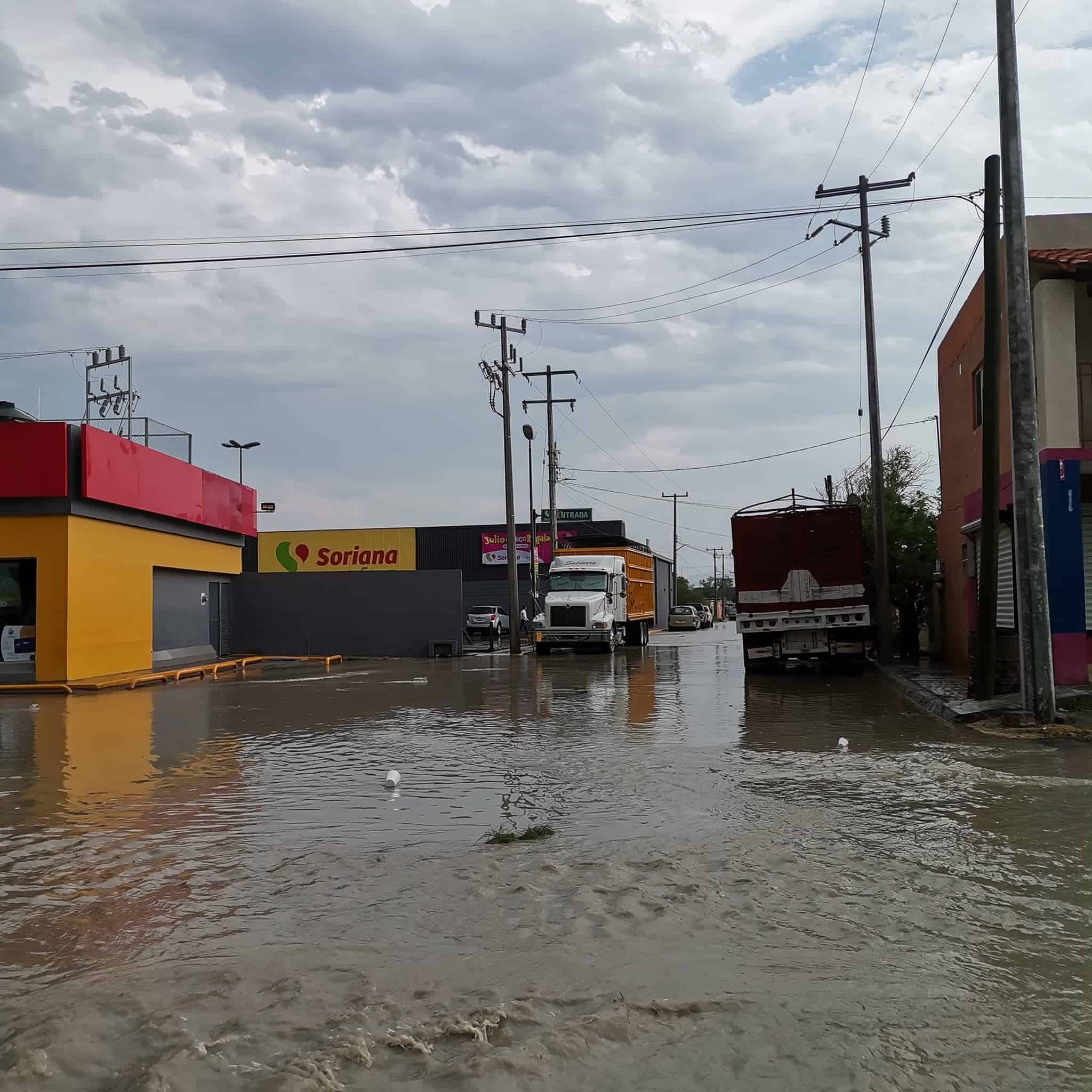 Azota tormenta a Cuatro Ciénegas