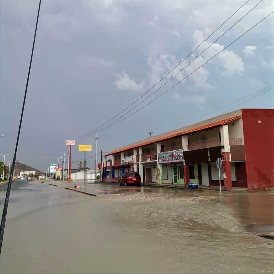 Azota tormenta a Cuatro Ciénegas