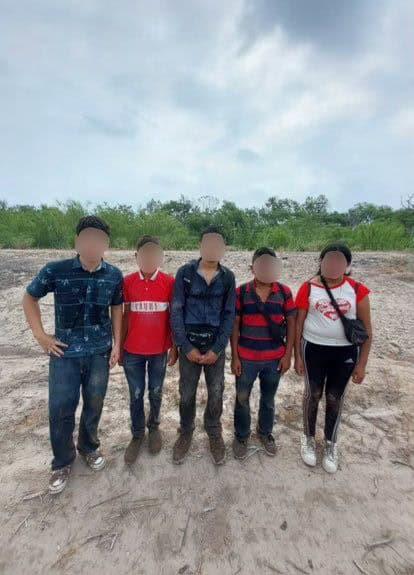 Arrestó TxDPS a 112 migrantes en Normandy y halló a 12 menores no acompañados