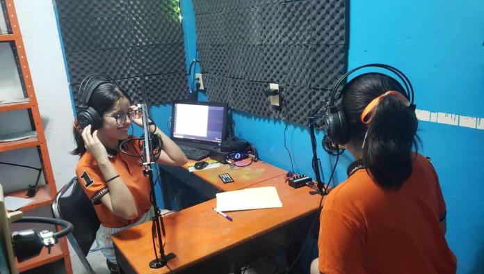 Lanzarán Convocatoria para el Club de Radio en Secundaria