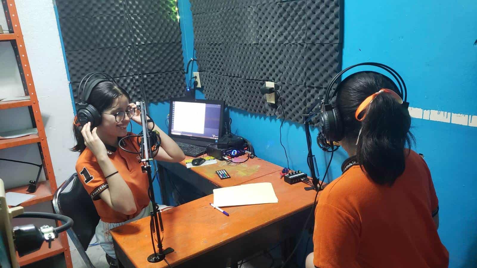 Lanzarán Convocatoria para el Club de Radio en Secundaria