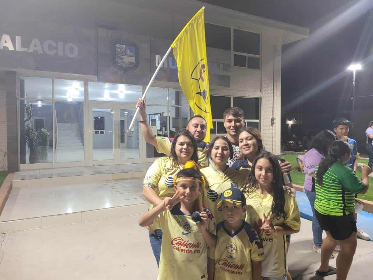 Americanistas celebran bicampeonato en el Palacio Municipal de Nava