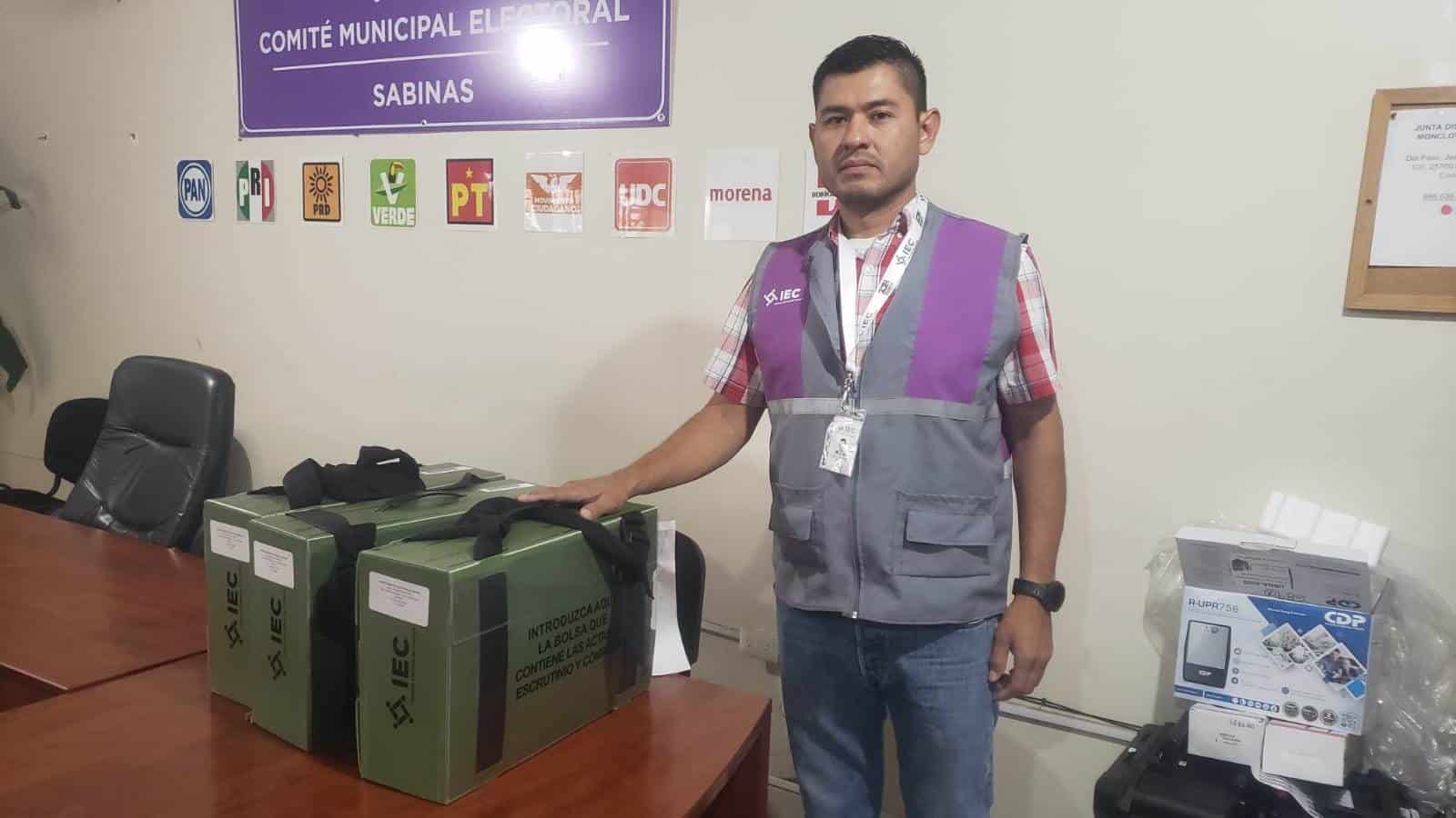 Se Realiza Apertura de la Bodega del IEC en Sabinas