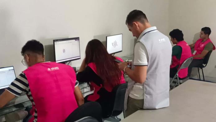 Declinan funcionarios de Casilla
