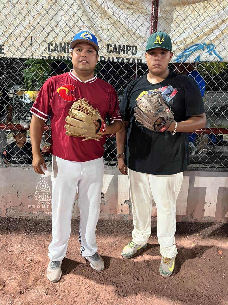 Plebes derrota a Rangers