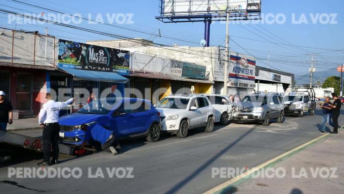 Causa mujer mayor carambola en el Juárez