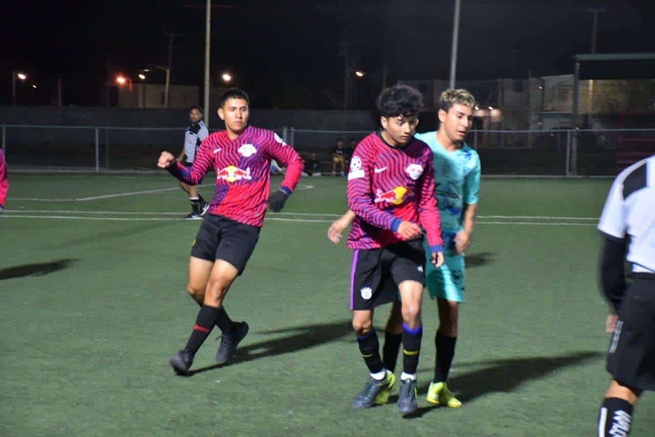 VANDALISMO afecta las canchas de futbol rápido en la Unidad Deportiva en Nava
